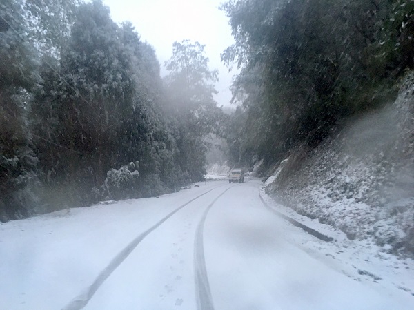5-TareyBhir-Namchi-Snowfall@Ravangla-Tashiding (28)